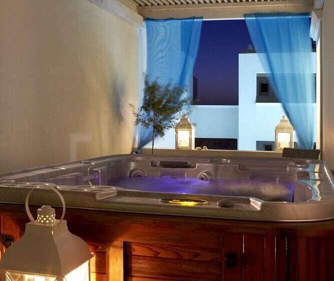 Deluxe Suite Sea View, Mitos Suites