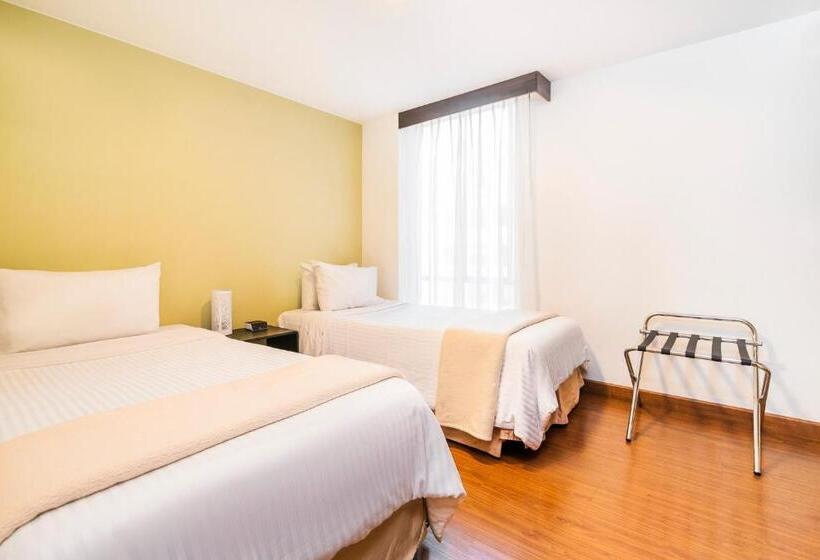 آپارتمان 1 خوابه, Lloyds Apartasuites Parque 93