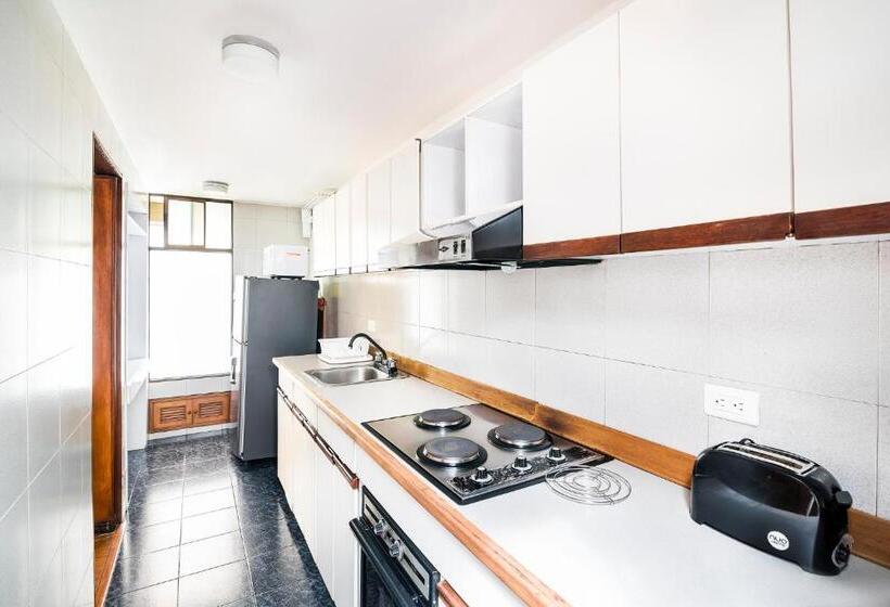 آپارتمان 2 خوابه, Lloyds Apartasuites Parque 93