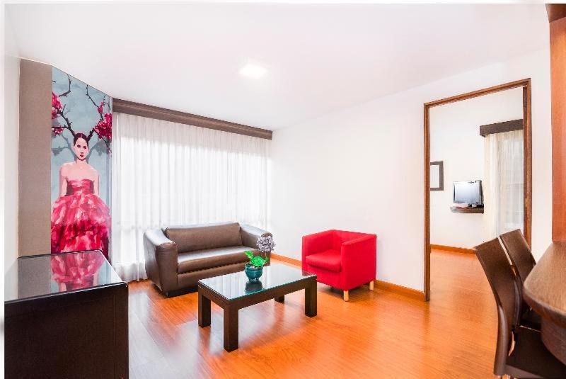 اتاق استاندارد, Lloyds Apartasuites Parque 93