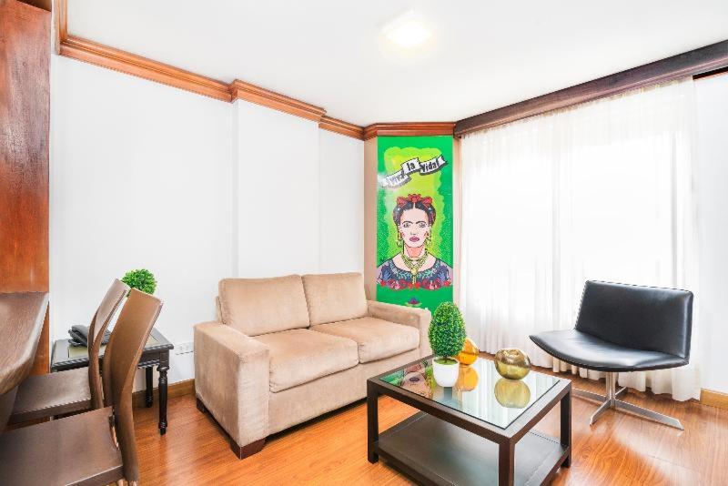 اتاق استاندارد, Lloyds Apartasuites Parque 93
