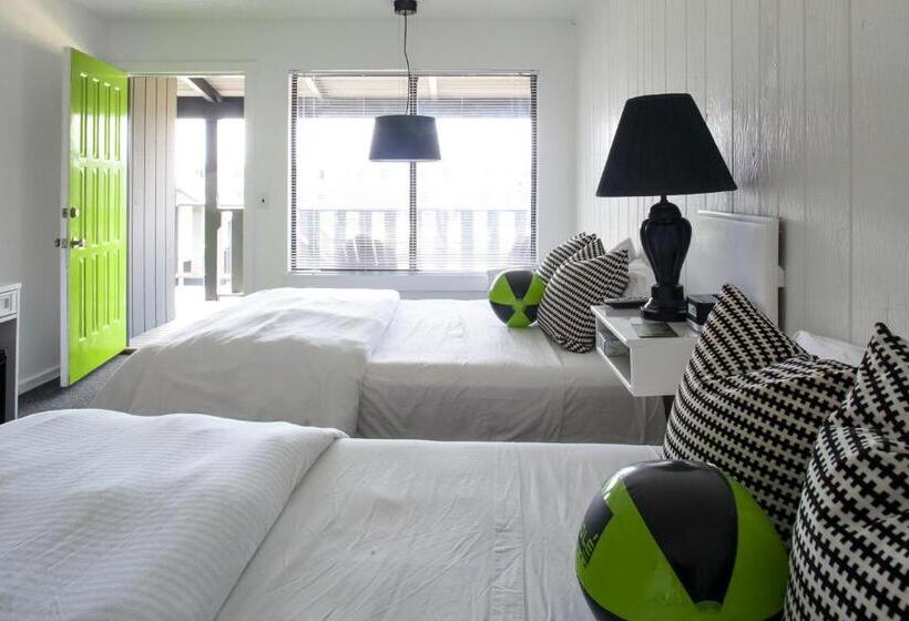 Номер Стандарт 2 Двуспальные Кровати, Sole East Beach