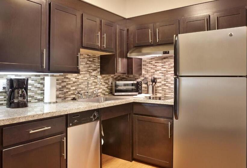 Люкс Адаптированный для Инвалидов, Staybridge Suites Midvale, An Ihg