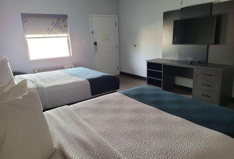 Quarto Deluxe, Studio 6 Gonzales Tx