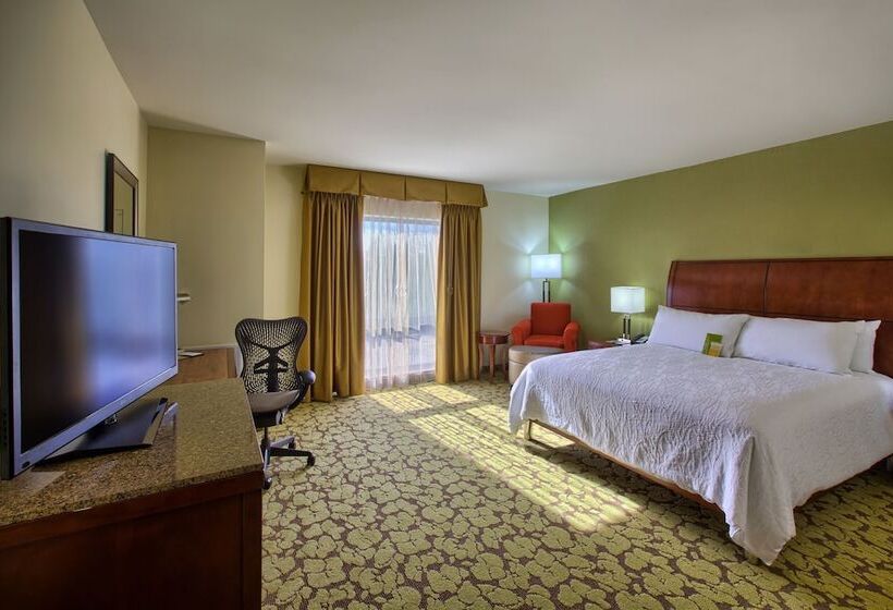 Номер Стандарт Адаптированный для Инвалидов, Hilton Garden Inn Durham/university Medical Center