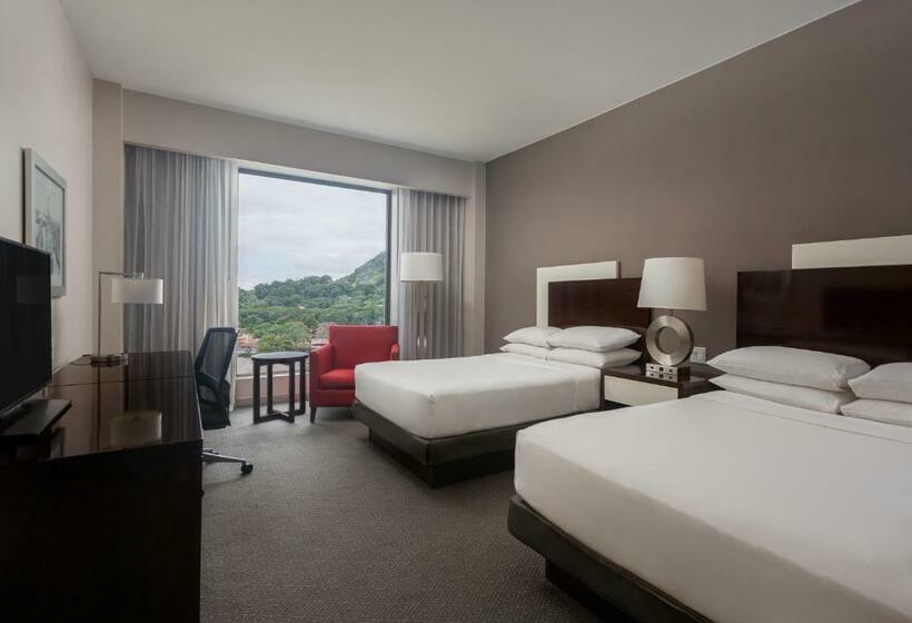 Семейный Номер, Marriott Panama Hotel   Albrook