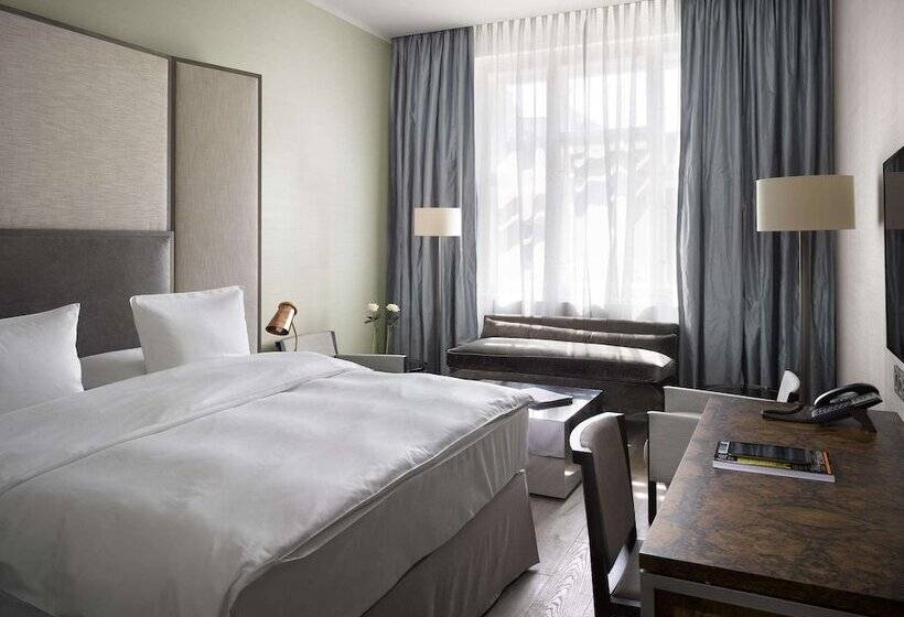 سوییت, The Emblem Prague Hotel   Preferred Hotels & Resorts