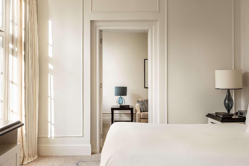 Suite King Bed, Waldorf Astoria Amsterdam