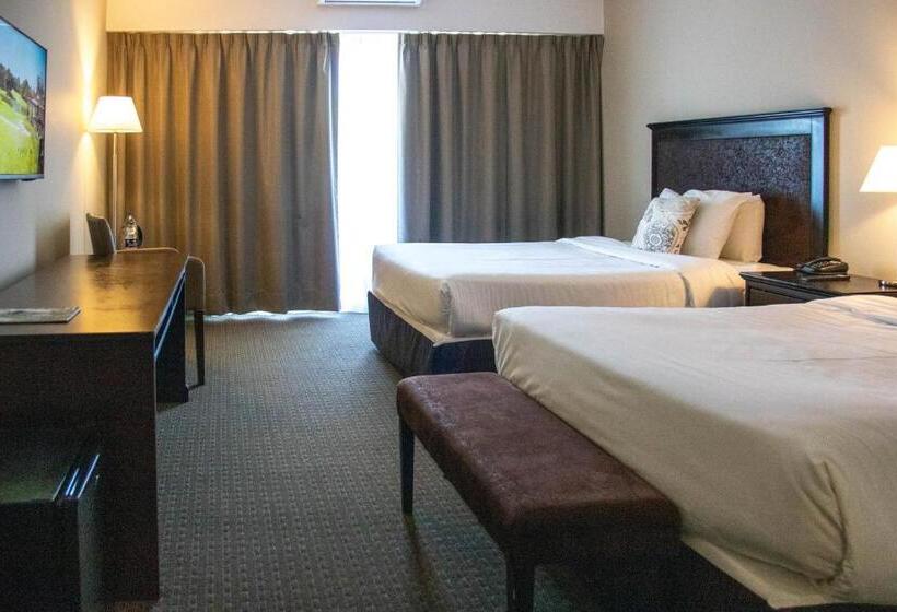 Номер Стандарт, Howard Johnson Hotel & Convention Center Madariaga   Carilo