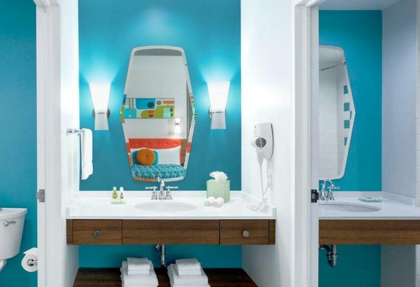 سوییت خانوادگی, Universal's Cabana Bay Beach Resort