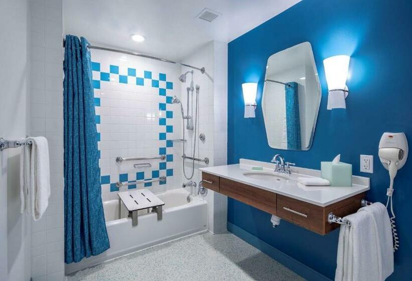 اتاق استاندارد برای معلولان, Universal's Cabana Bay Beach Resort
