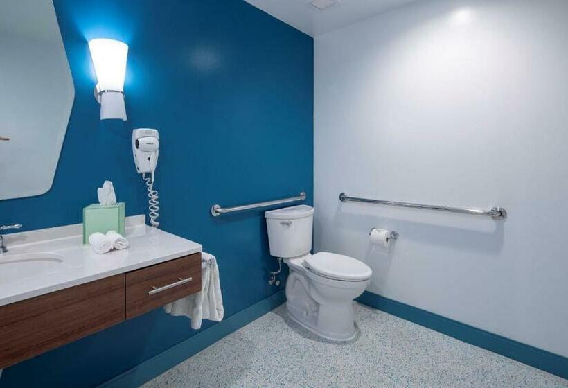 اتاق استاندارد برای معلولان, Universal's Cabana Bay Beach Resort
