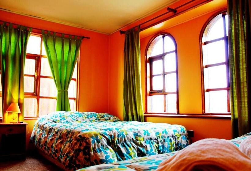 Standard Trippelrum Delat Badrum, Hostal Torre De Babel