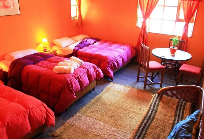 Standard Fyrbäddsrum Delat Badrum, Hostal Torre De Babel