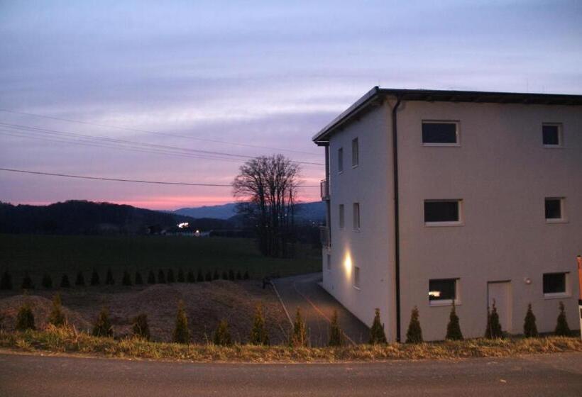 Студия Стандарт, Aparthotel Kreuzwirt
