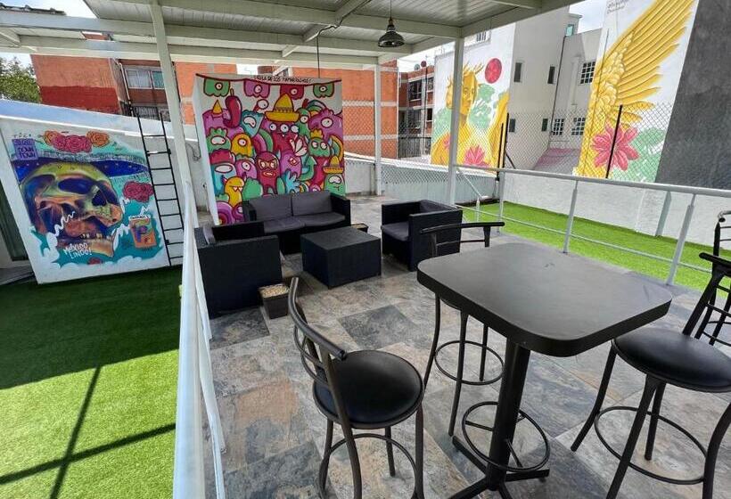 اتاق استاندارد با سرویس بهداشتی مشترک, Downtown Treasure Place