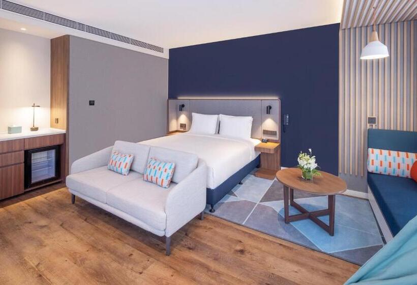 اتاق استاندارد با تخت بزرگ, Holiday Inn Express Qingdao Jinshui, An Ihg