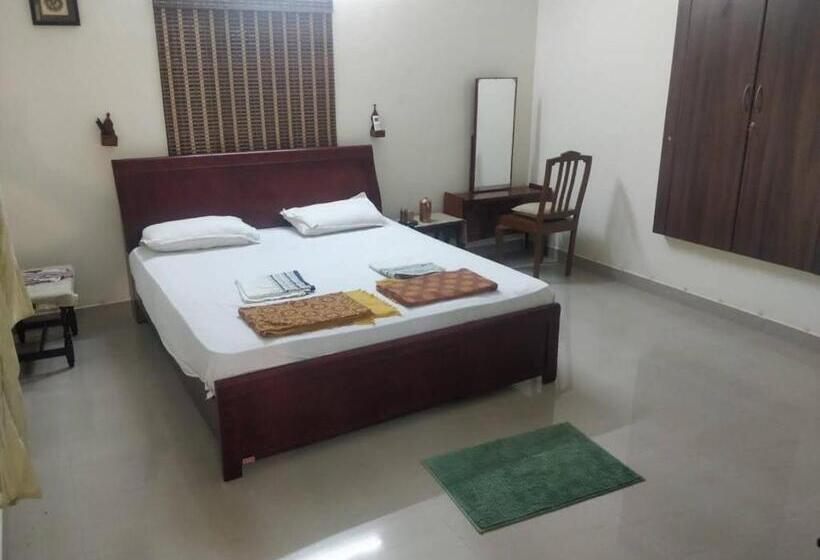 豪华房间, Tanjore Inn