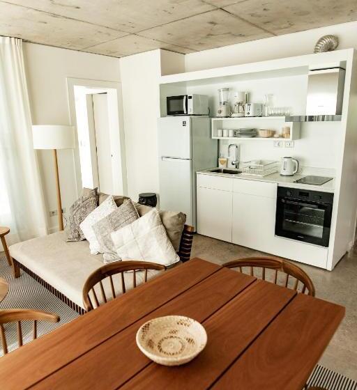 سوییت, Casagrande Hotel & Beach Club