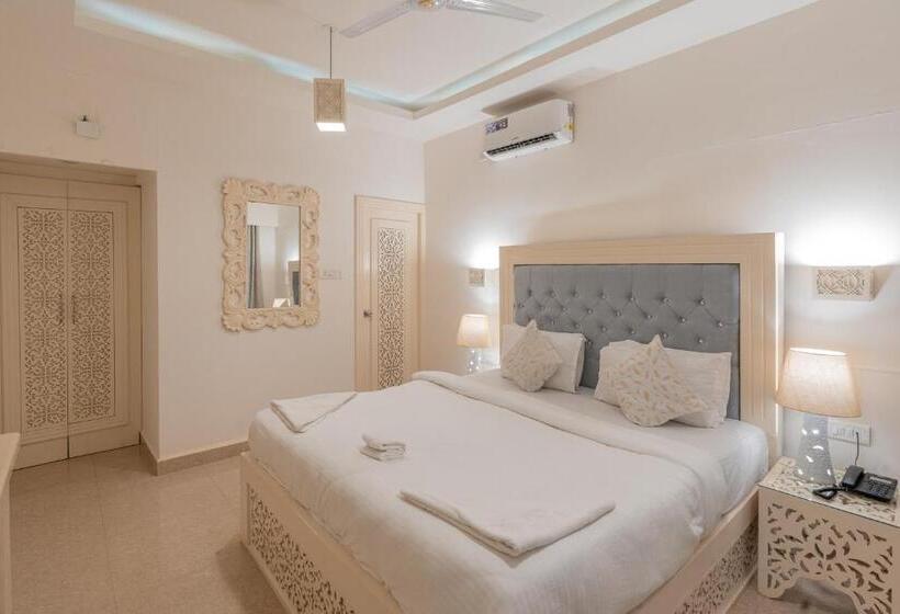 اتاق لوکس, Lillywoods Zac Beach Resort, Calangute