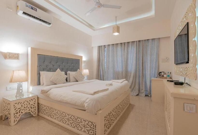 اتاق لوکس, Lillywoods Zac Beach Resort, Calangute