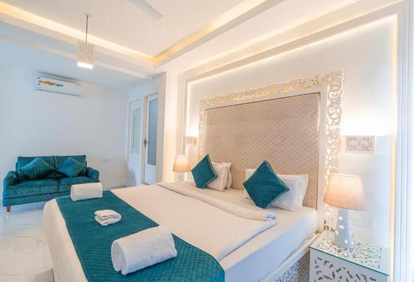 سوییت خانوادگی, Lillywoods Zac Beach Resort, Calangute