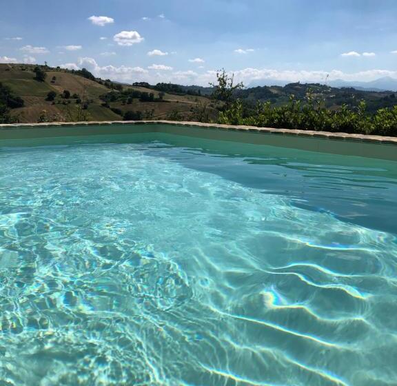 غرفة ديلوكس رباعية, Al Poggio Dei 4 Borghi