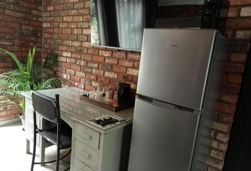 Семейный Номер, Aloe Klerksdorp