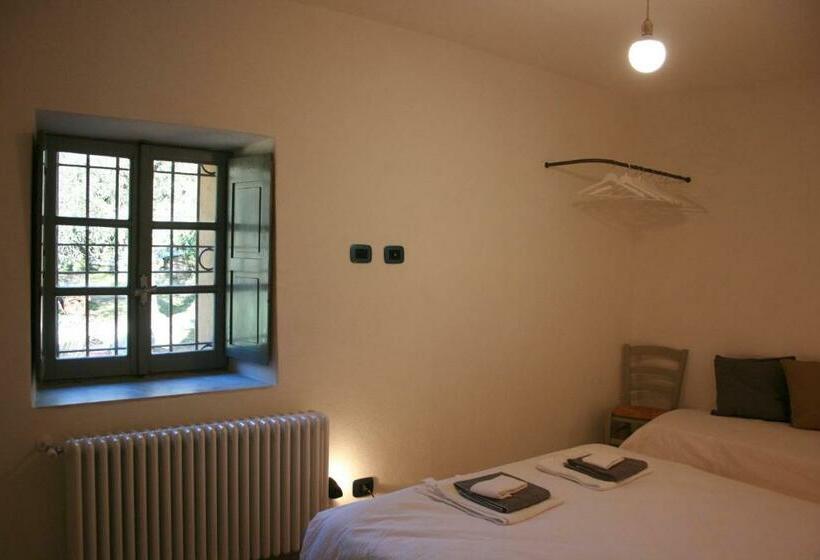 Quarto Estandar, Agriturismo Alveare