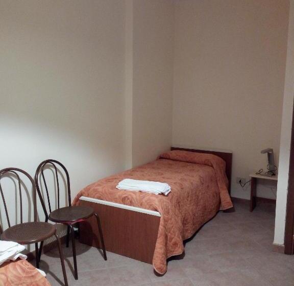 اتاق استاندارد, Albergo Ristorante Pizzeria Del Viale