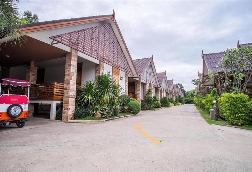 Quarto Deluxe Cama King, Ruentara Resort & Villa Buriram
