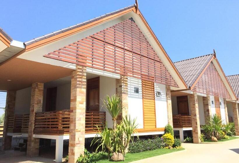 Quarto Deluxe Cama King, Ruentara Resort & Villa Buriram
