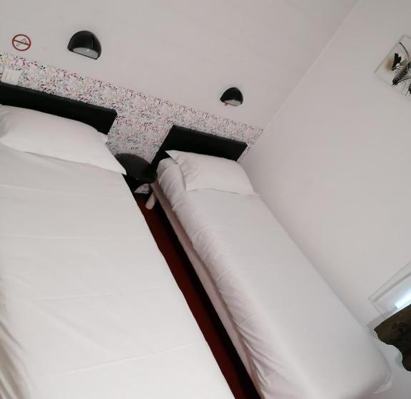 اتاق استاندارد, Brit Hotel Essentiel Albi Parc Des Expos
