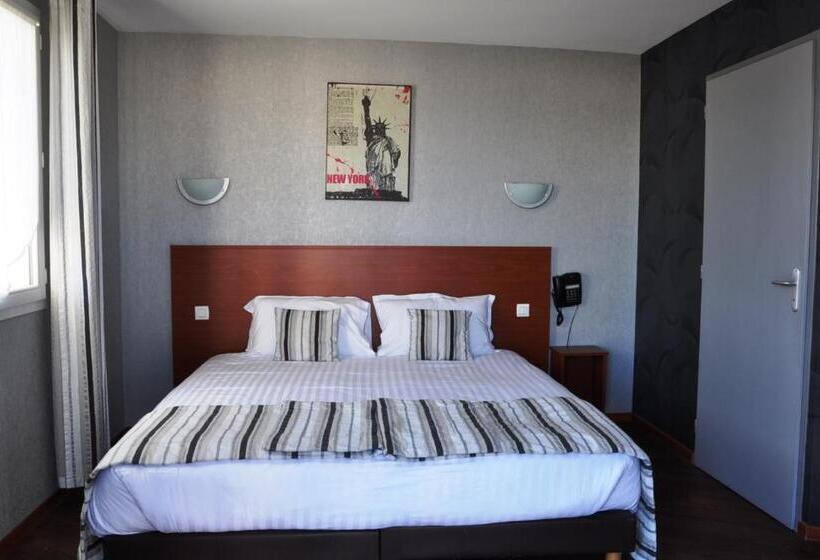 Номер Стандарт, Brit Hotel Azur