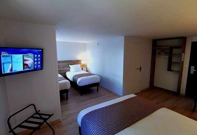 Четырехместный Номер Стандарт, Brit Hotel Confort Pau Lons