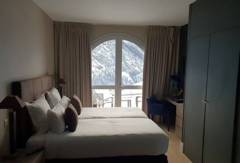 Номер Престиж, & Spa L Alta Peyra