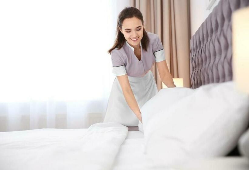 Люкс, Pomeroy Inn And Suites Dawson Creek