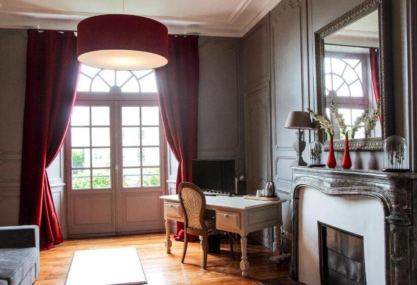 سوییت, Hôtel Restaurants & Spa Perier Du Bignon