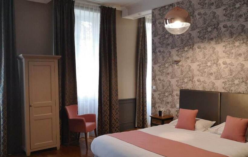 سوییت, Hôtel Restaurants & Spa Perier Du Bignon