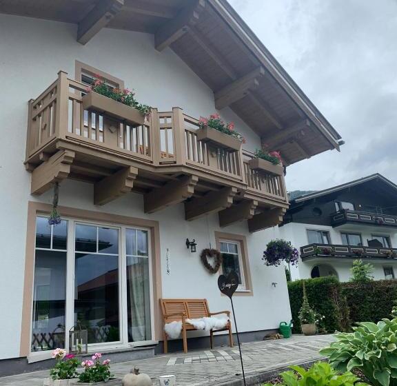 کلبه ییلاقی سوپریور یک خوابه, Wirtshaus Tauernhex