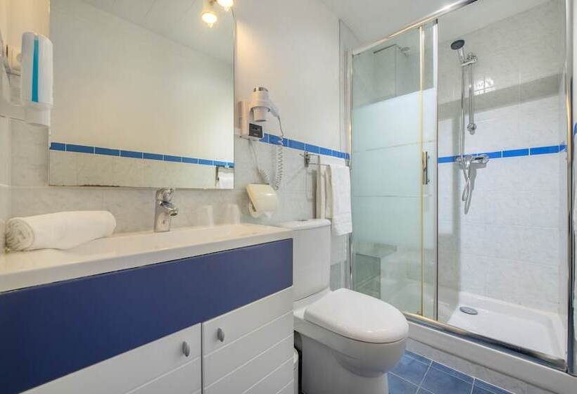 Quarto Familiar, Royal Hotel Versailles
