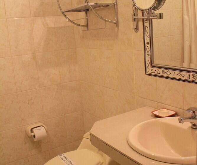 اتاق استاندارد سه نفره, Casona Plaza Hotel Colonial