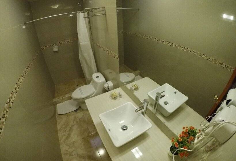 اتاق استاندارد سه نفره, Casona Plaza Hotel Colonial