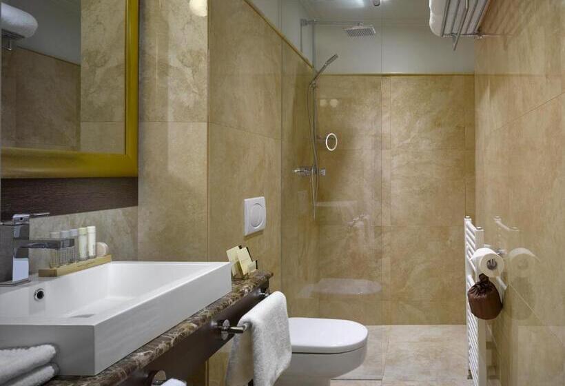 Номер Deluxe, Grandezza Hotel Luxury Palace