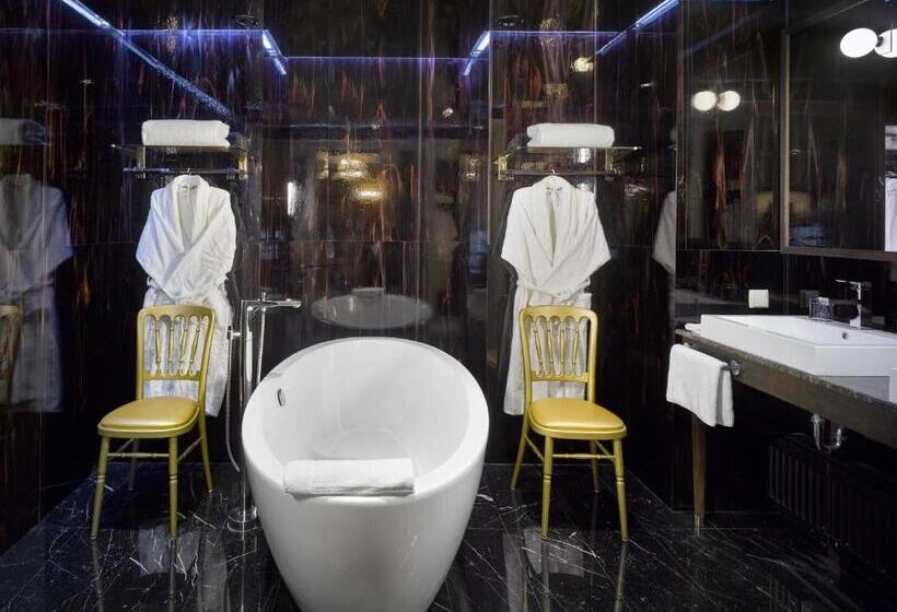Люкс, Grandezza Hotel Luxury Palace
