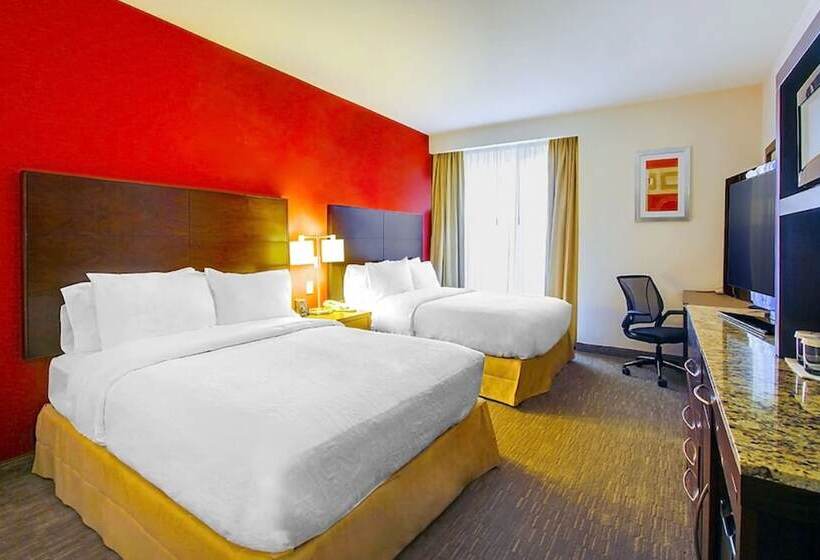 سوییت, Hilton Garden Inn Queretaro