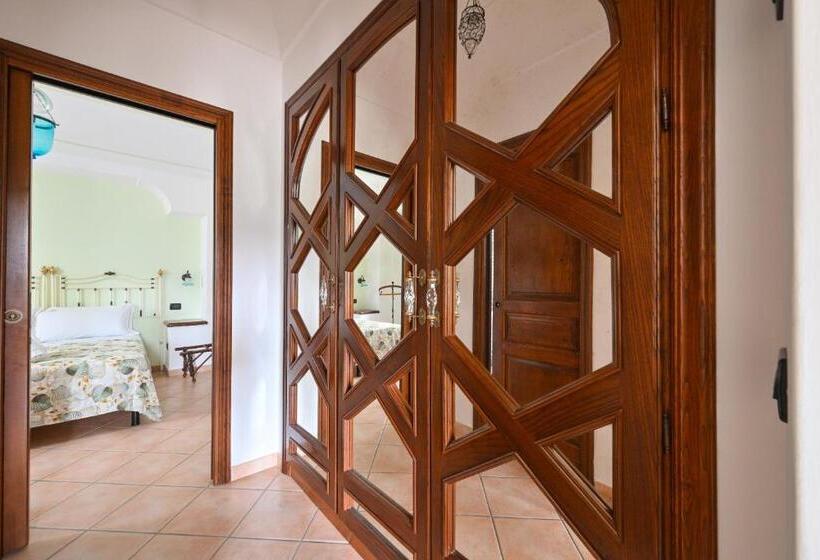 اتاق سوپریور چهار تخته, Tenuta Villa Tara