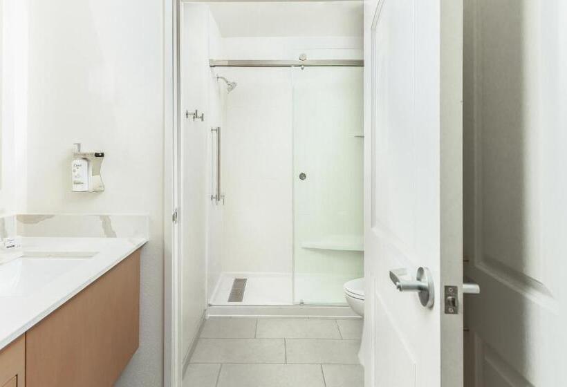 Номер Стандарт Кровать Кинг Адаптированный для Инвалидов, Staybridge Suites   San Bernardino   Loma Linda