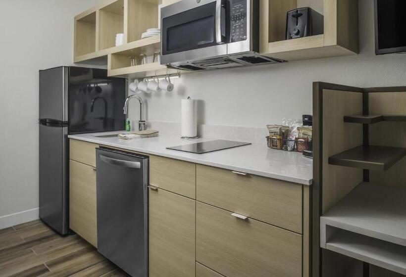Студио Стандарт Кровать Кинг, Towneplace Suites By Marriott San Antonio Universal City, Live Oak