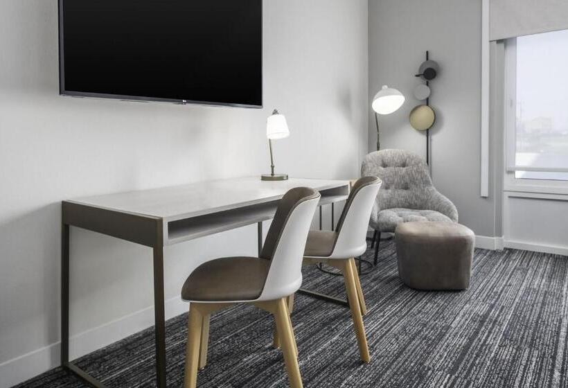 Студия Стандарт Кровать Куин, Towneplace Suites By Marriott San Antonio Universal City, Live Oak